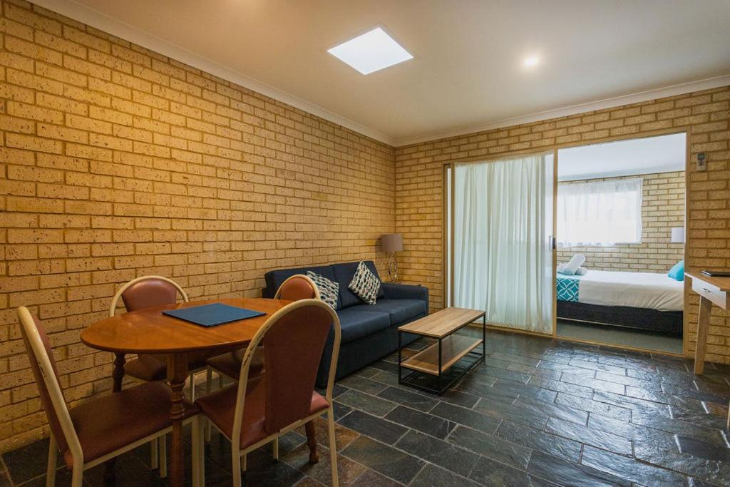 Busselton Villas And Glamping Village Exterior foto