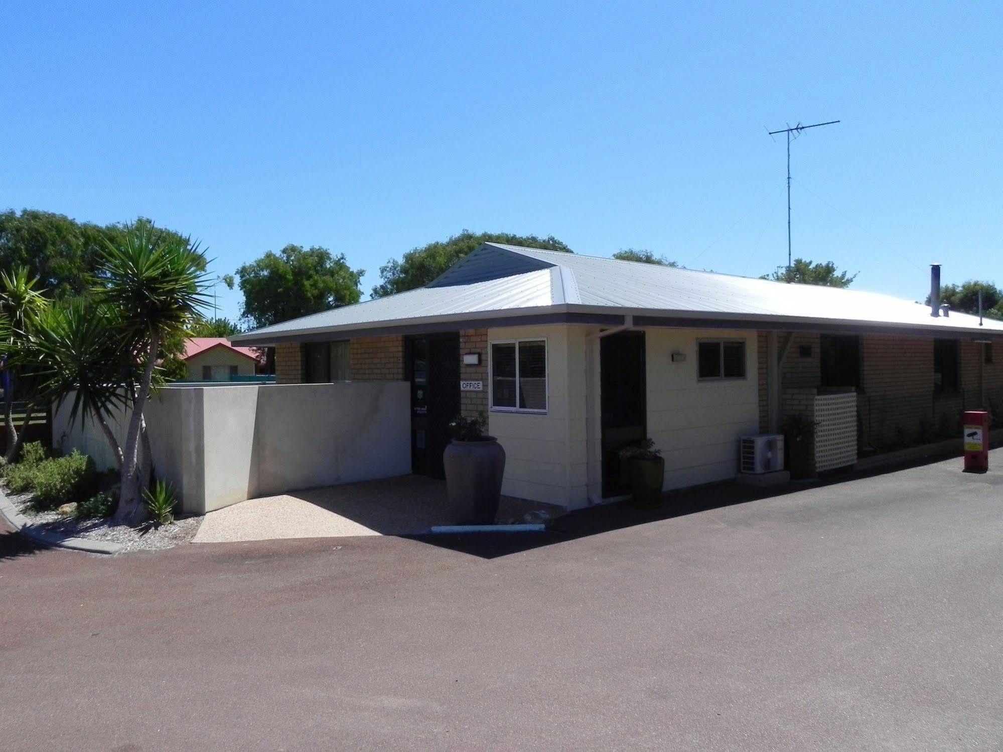 Busselton Villas And Glamping Village Exterior foto